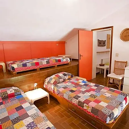 Villino Lacona 빌라 카폴리베리